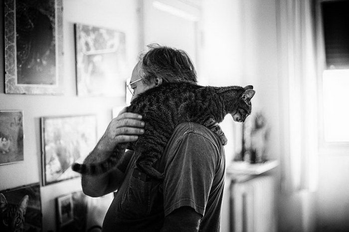 Мужчины и коты в фотографиях Sabrina Boem
